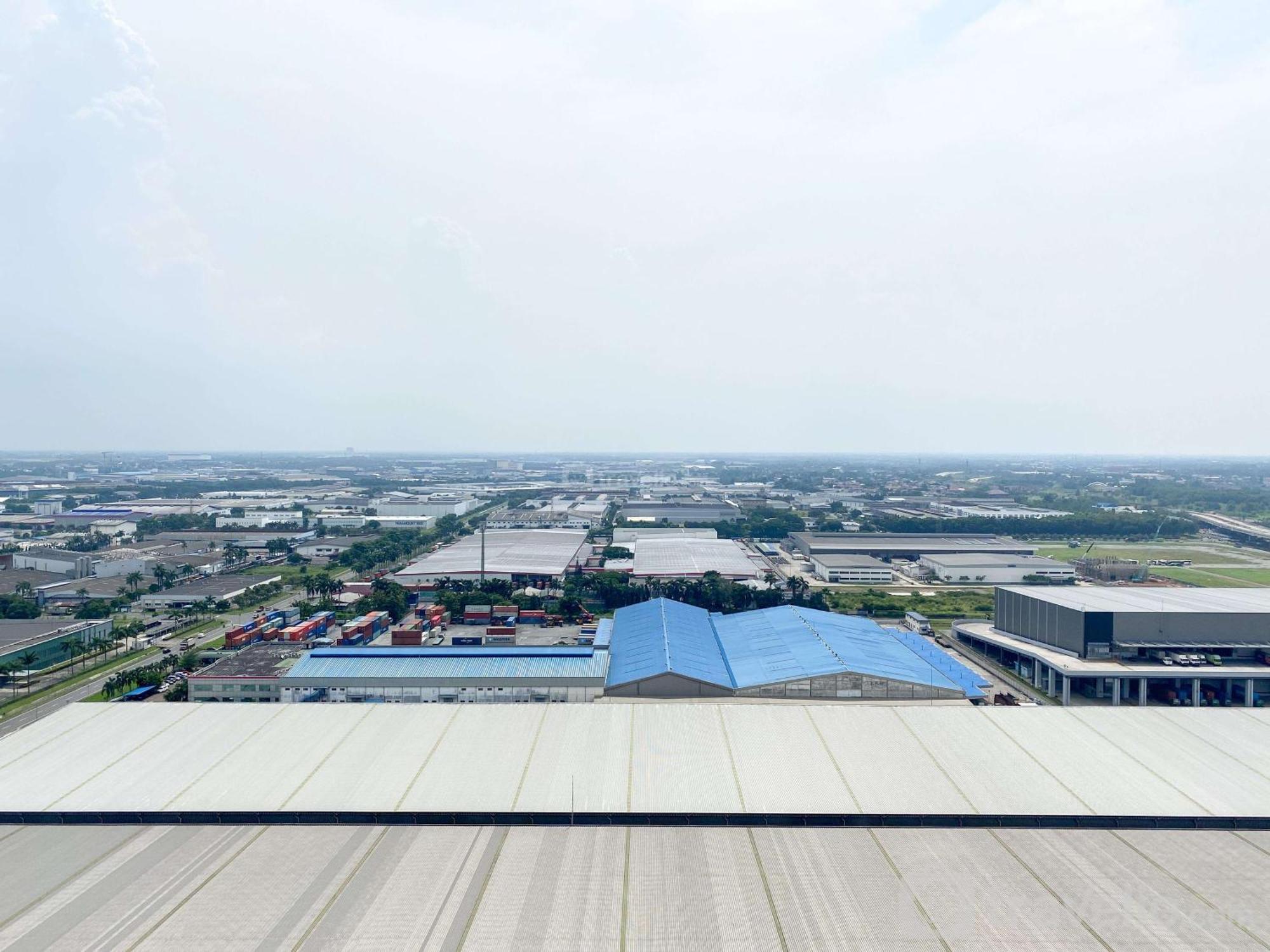 Modern Look And Warm At Vasanta Innopark By Travelio * Bekasi